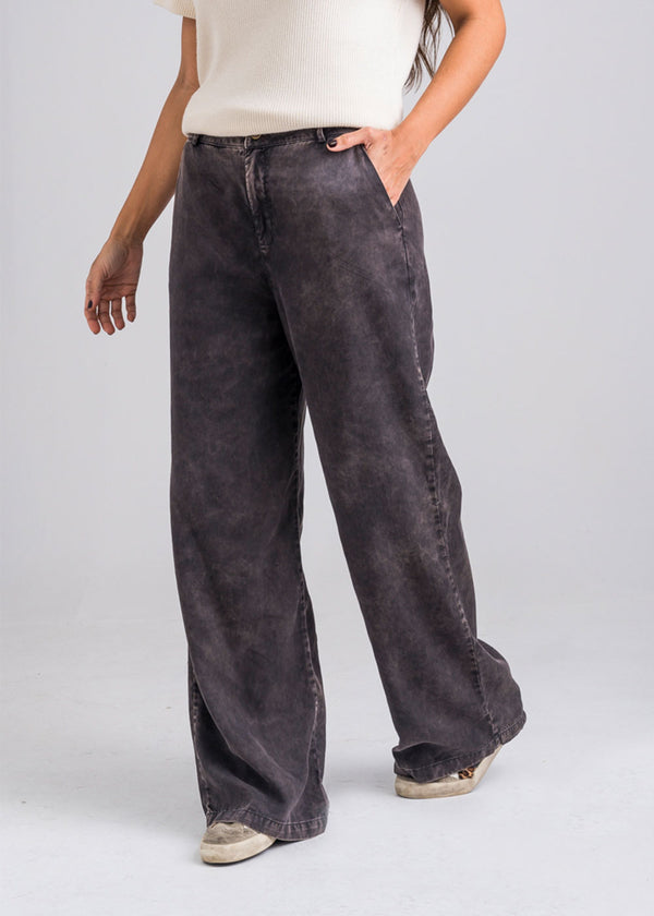 Pantalón Largo Negro - Magenta